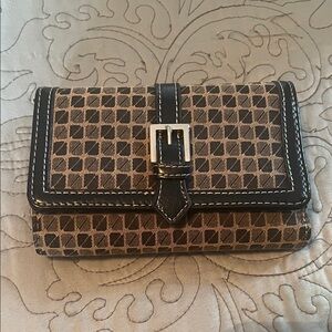 Nine & Co. Checkered Wallet